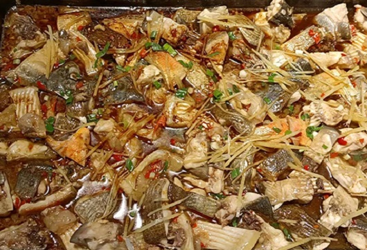 莞城工廠飯?zhí)贸邪心男┚筒湍Ｊ侥阒绬幔? class=
